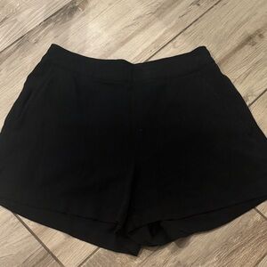 Old Navy Women's High Waist Black Shorts size small
